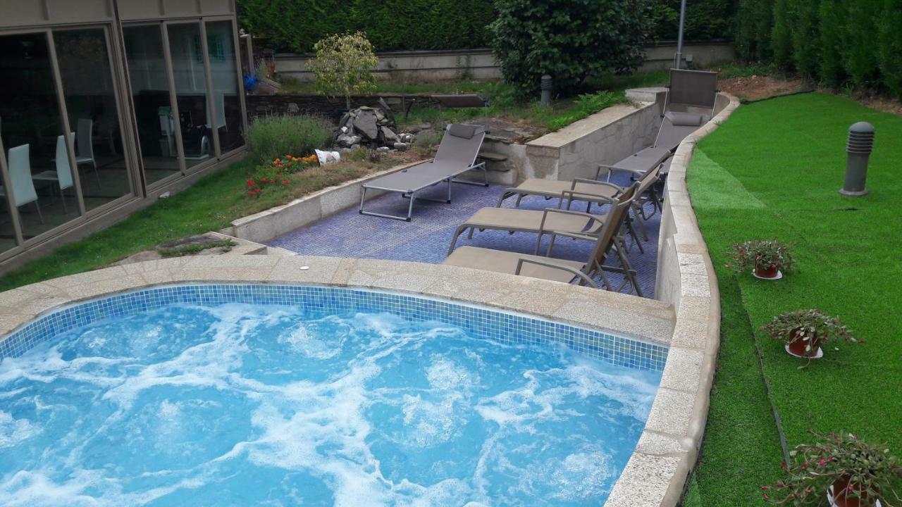 Albergue Turistico Salceda Exterior photo
